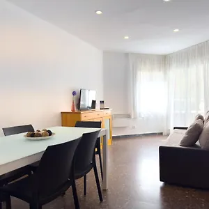 https://rentalmar-atlantida-apartamentos-salou.catalonia-hotels.com